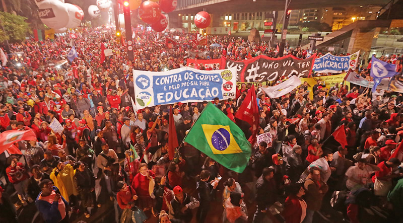 Mídia inicia campanha para enganar e empurrar que Brasil esta indo bem com governo ilegítimo